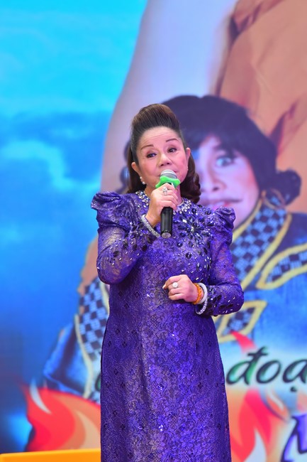 Performance night Drinking water, remembering its source on the Ullambana season