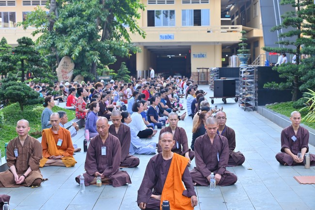 Community program Purification of body- mind, Guiding a healthy living method in accordance with the nature