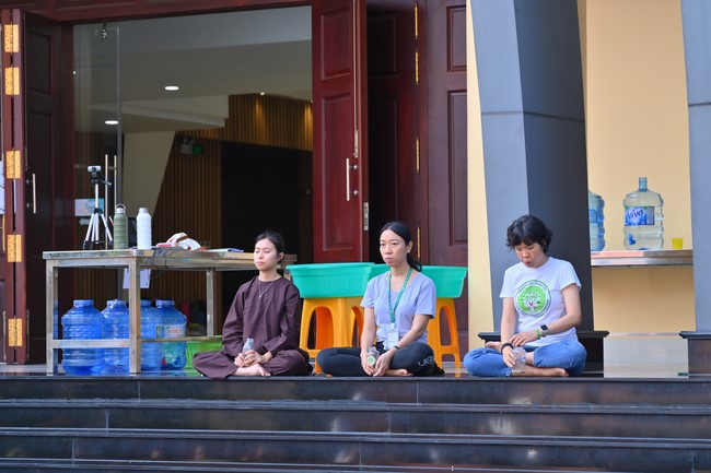 Community program Purification of body- mind, Guiding a healthy living method in accordance with the nature