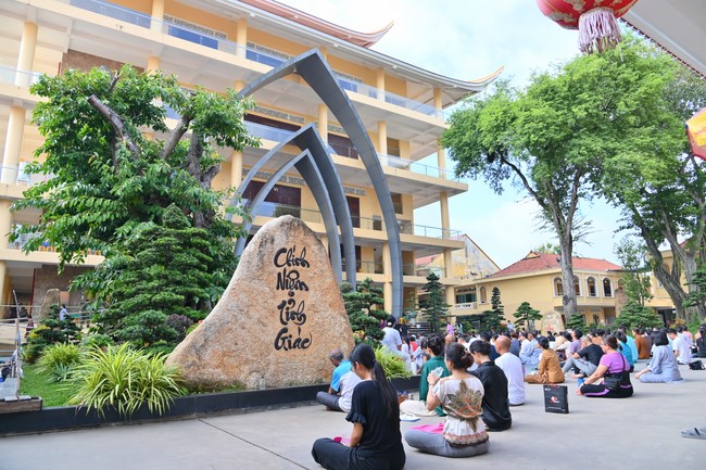 Community program Purification of body- mind, Guiding a healthy living method in accordance with the nature