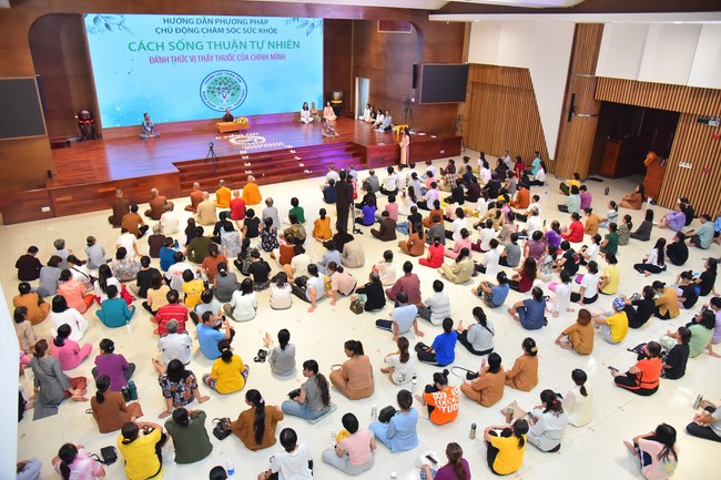 Community program Purification of body- mind, Guiding a healthy living method in accordance with the nature