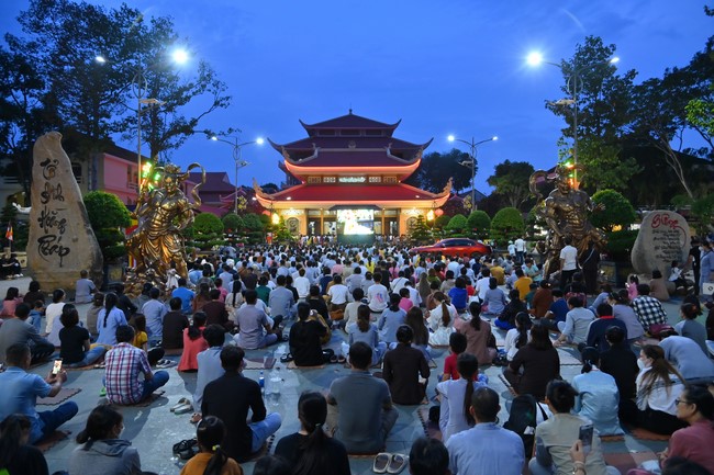 Repentance ceremony on July 14th, Year of the Cat