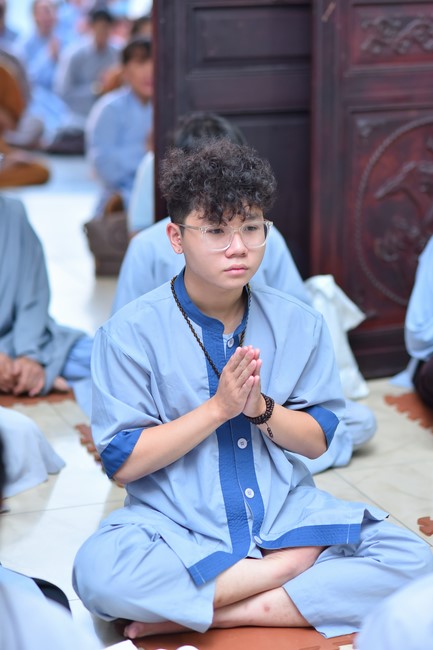 Prostrating five hundred names Bodhisattva Avalokitesvara