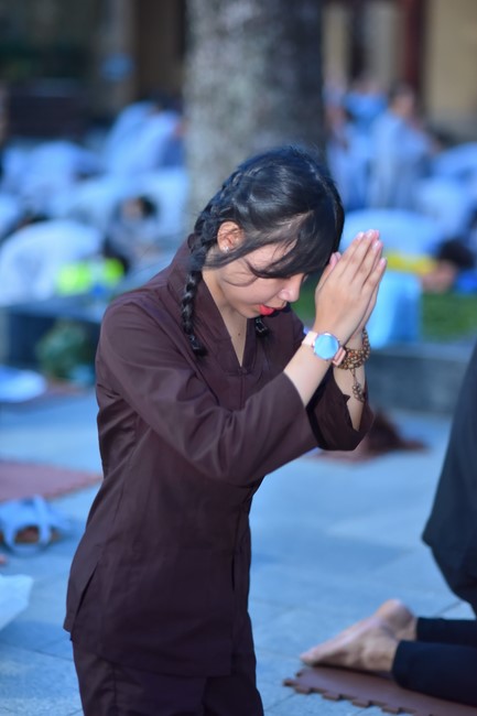 Prostrating five hundred names Bodhisattva Avalokitesvara