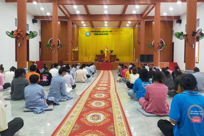 One-Day Peaceful Retreat at Dang Phap Pagoda