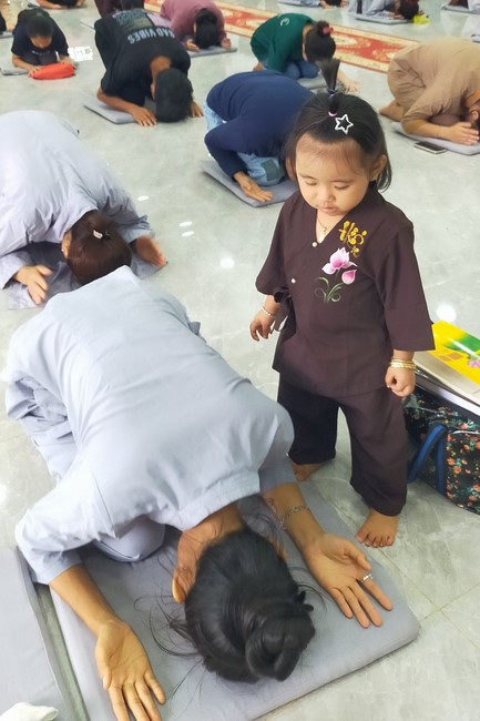 One-Day Peaceful Retreat at Dang Phap Pagoda