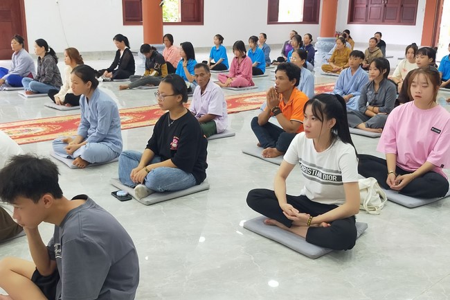 One-Day Peaceful Retreat at Dang Phap Pagoda