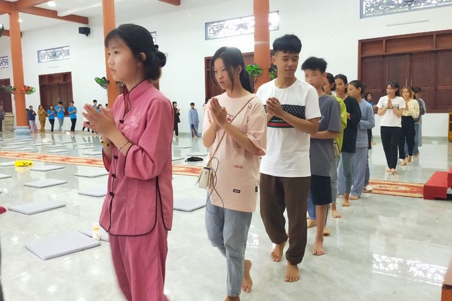 One-Day Peaceful Retreat at Dang Phap Pagoda