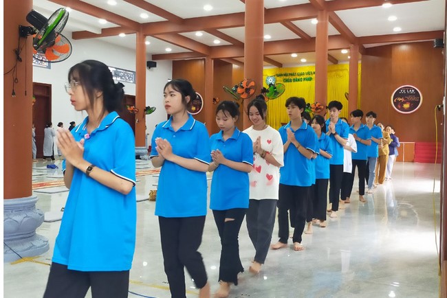 One-Day Peaceful Retreat at Dang Phap Pagoda