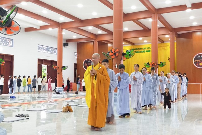 One-Day Peaceful Retreat at Dang Phap Pagoda