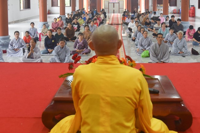 One-Day Peaceful Retreat at Dang Phap Pagoda