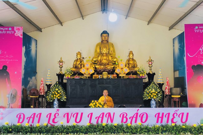 Chùa Đống Cao – Thanh Hóa: Lễ Quy y Tam bảo và Thiện sự ngày rằm