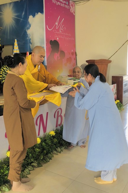 Chùa Đống Cao – Thanh Hóa: Lễ Quy y Tam bảo và Thiện sự ngày rằm