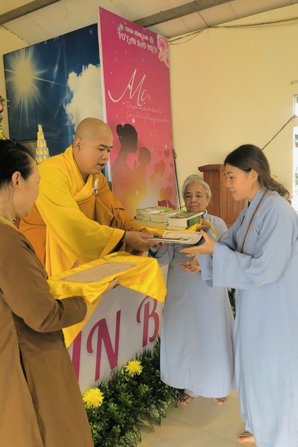 Chùa Đống Cao – Thanh Hóa: Lễ Quy y Tam bảo và Thiện sự ngày rằm