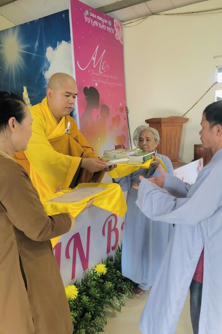 Chùa Đống Cao – Thanh Hóa: Lễ Quy y Tam bảo và Thiện sự ngày rằm