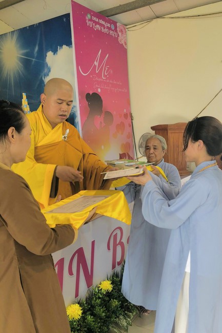 Chùa Đống Cao – Thanh Hóa: Lễ Quy y Tam bảo và Thiện sự ngày rằm