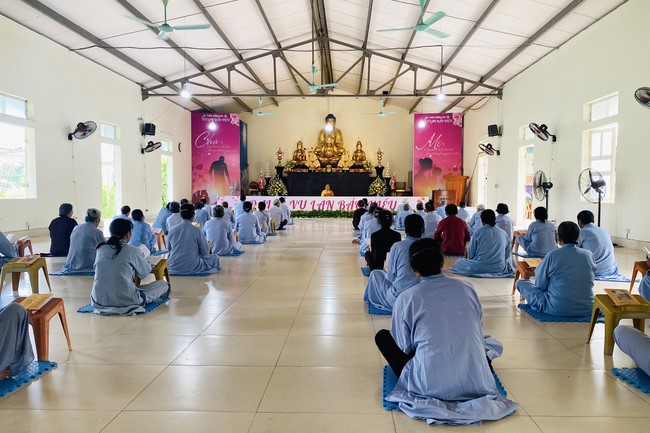 Chùa Đống Cao – Thanh Hóa: Lễ Quy y Tam bảo và Thiện sự ngày rằm