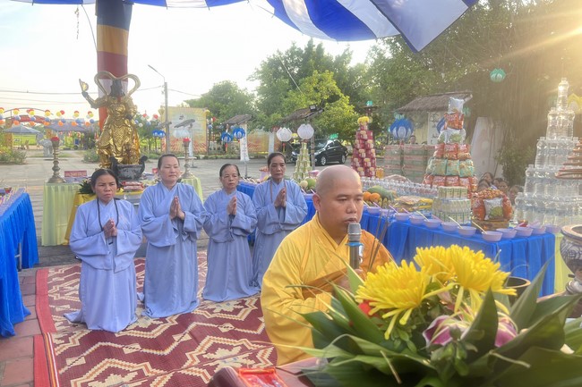 Chùa Đống Cao – Thanh Hóa: Lễ Quy y Tam bảo và Thiện sự ngày rằm
