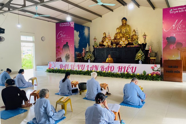 Chùa Đống Cao – Thanh Hóa: Lễ Quy y Tam bảo và Thiện sự ngày rằm