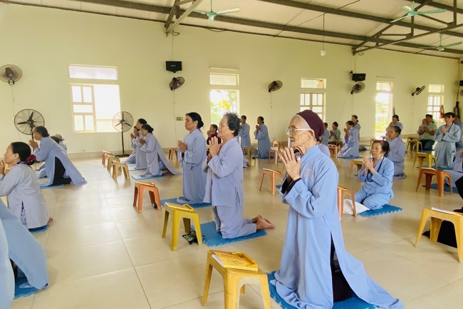 Chùa Đống Cao – Thanh Hóa: Lễ Quy y Tam bảo và Thiện sự ngày rằm