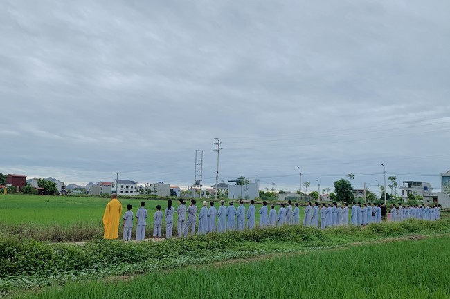 One-day Practice at Dong Cao Pagoda, Thanh Hoa