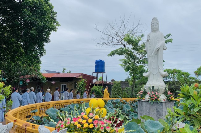 One-day Practice at Dong Cao Pagoda, Thanh Hoa