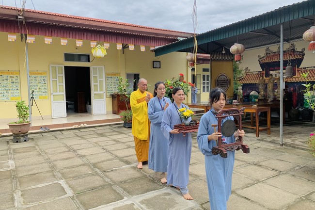 One-day Practice at Dong Cao Pagoda, Thanh Hoa