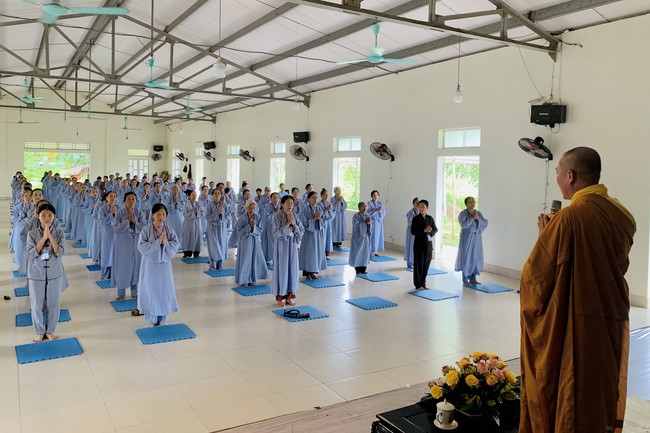 One-day Practice at Dong Cao Pagoda, Thanh Hoa