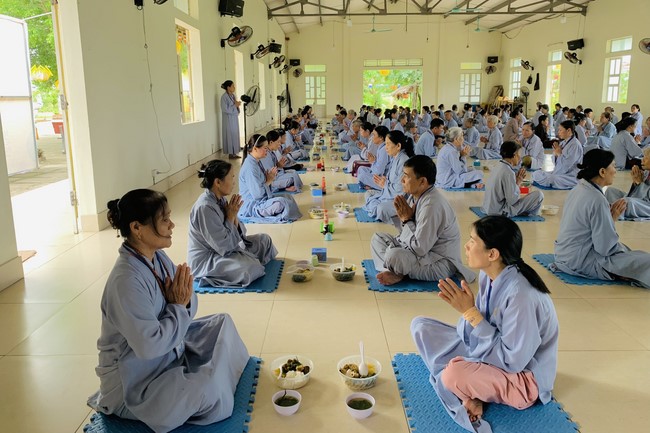 One-day Practice at Dong Cao Pagoda, Thanh Hoa