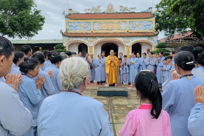 One-day Practice at Dong Cao Pagoda, Thanh Hoa