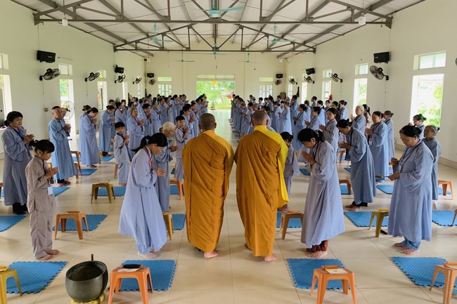 One-day Practice at Dong Cao Pagoda, Thanh Hoa