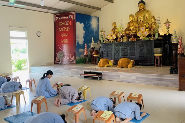 One-day Practice at Dong Cao Pagoda, Thanh Hoa
