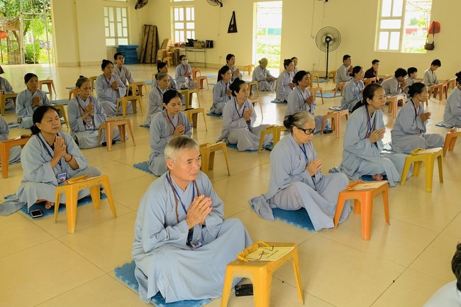 One-day Practice at Dong Cao Pagoda, Thanh Hoa