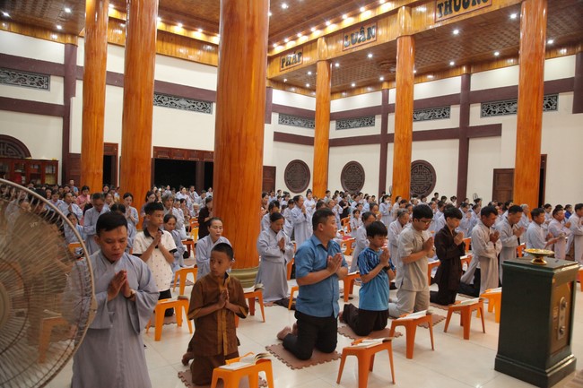 Chùa Giai Lam - Hà Tĩnh: Lễ sám hối 14/06 Quý Mão