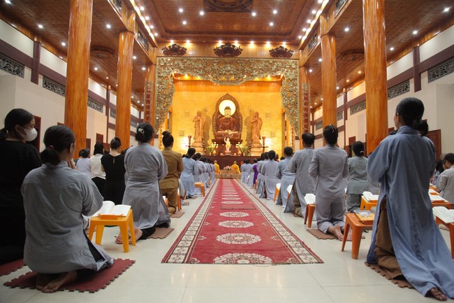 Chùa Giai Lam - Hà Tĩnh: Lễ sám hối 14/06 Quý Mão