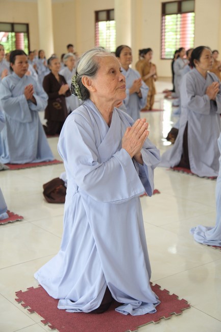 One- day Retreat at Giai Lam Pagoda - Ha Tinh