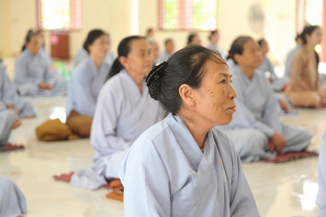 One- day Retreat at Giai Lam Pagoda - Ha Tinh