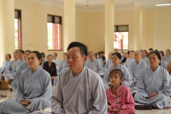 One- day Retreat at Giai Lam Pagoda - Ha Tinh