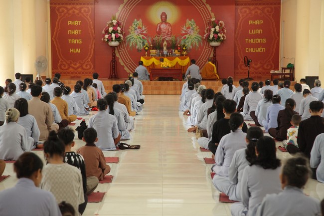 One- day Retreat at Giai Lam Pagoda - Ha Tinh
