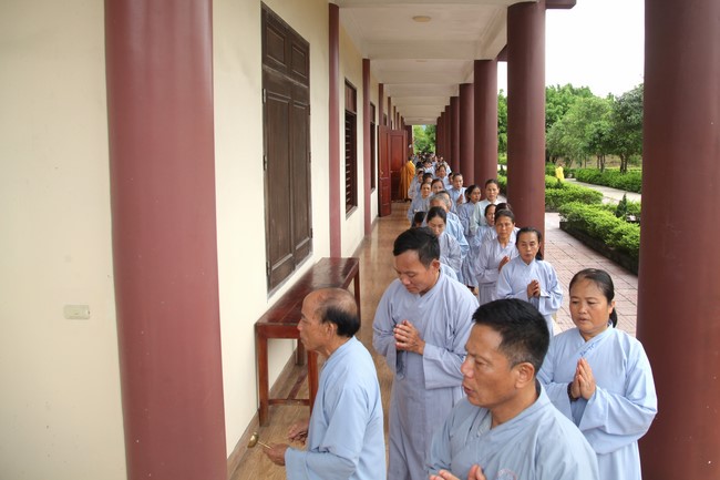 One- day Retreat at Giai Lam Pagoda - Ha Tinh