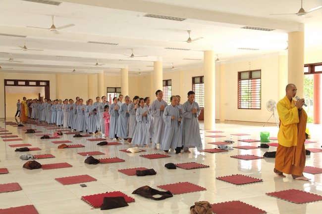 One- day Retreat at Giai Lam Pagoda - Ha Tinh