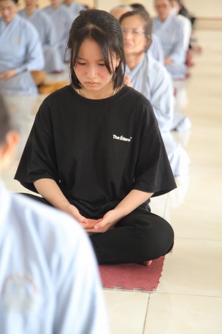 One- day Retreat at Giai Lam Pagoda - Ha Tinh