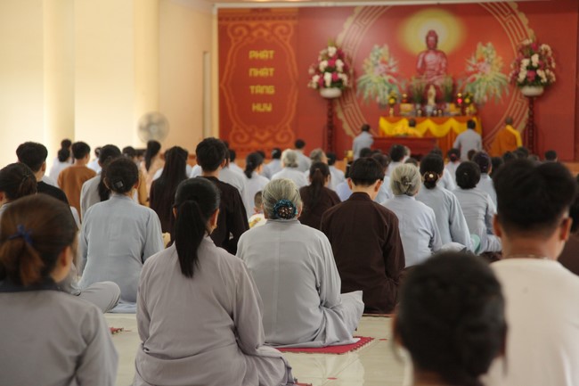 One- day Retreat at Giai Lam Pagoda - Ha Tinh