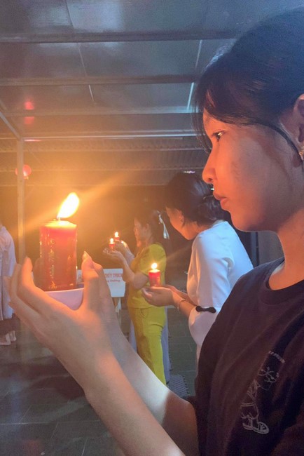 Prostrating five hundred names Bodhisattva Avalokitesvara at Truong Phap Pagoda, Hau Giang