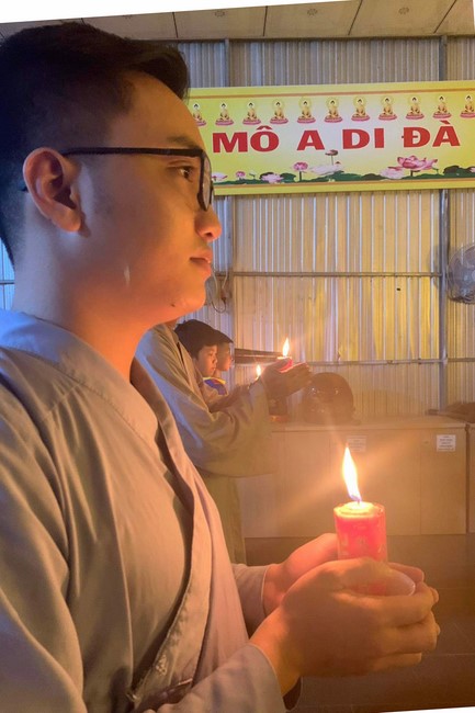 Prostrating five hundred names Bodhisattva Avalokitesvara at Truong Phap Pagoda, Hau Giang