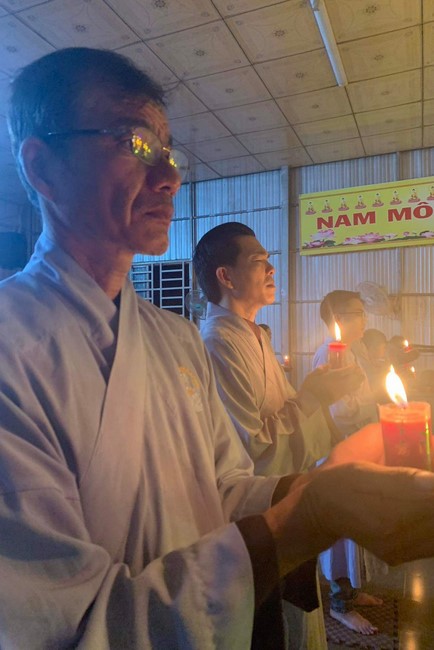 Prostrating five hundred names Bodhisattva Avalokitesvara at Truong Phap Pagoda, Hau Giang
