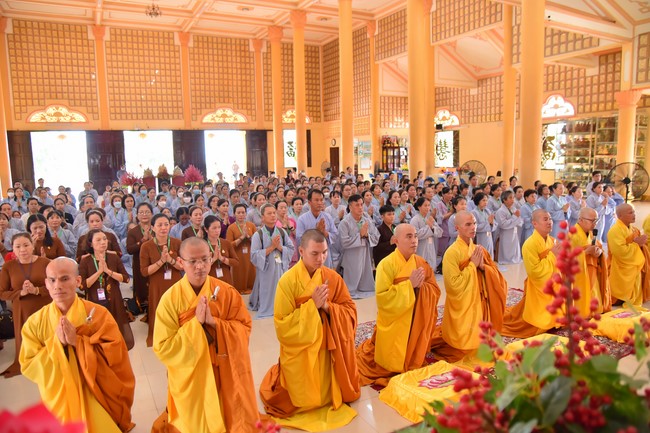 Nhóm Hiểu và Thương: Cúng dường Trường Hạ - 2023