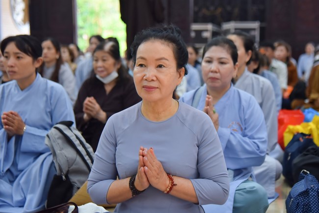 Nhóm Hiểu và Thương: Cúng dường Trường Hạ - 2023