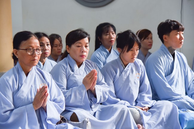 Nhóm Hiểu và Thương: Cúng dường Trường Hạ - 2023