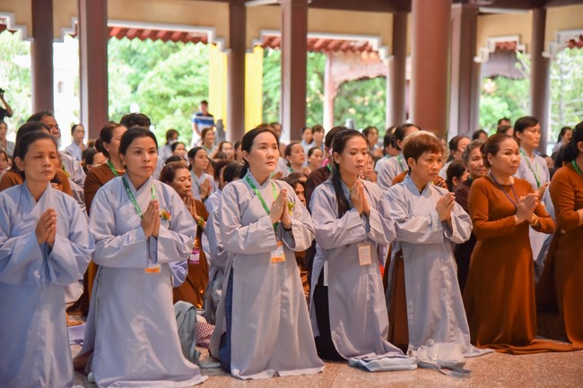 Nhóm Hiểu và Thương: Cúng dường Trường Hạ - 2023